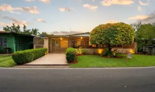 House for Sale in Doleguita, David