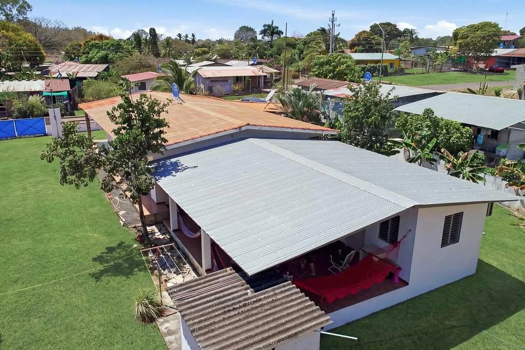 House in Pedasí with Separate Guest House