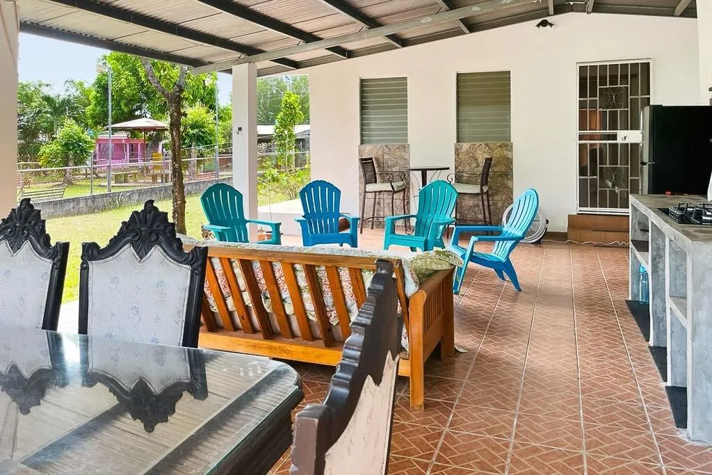 House in Pedasí with Separate Guest House