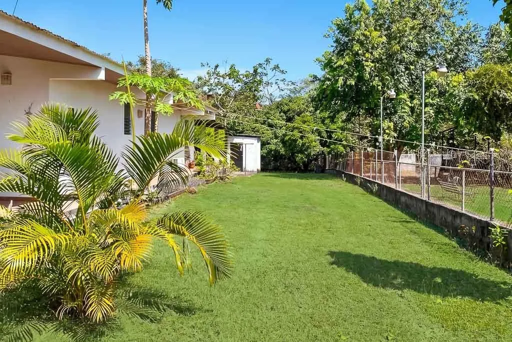 House in Pedasí with Separate Guest House