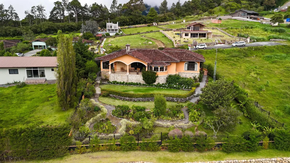 Hillside Home in Boquete Panama
