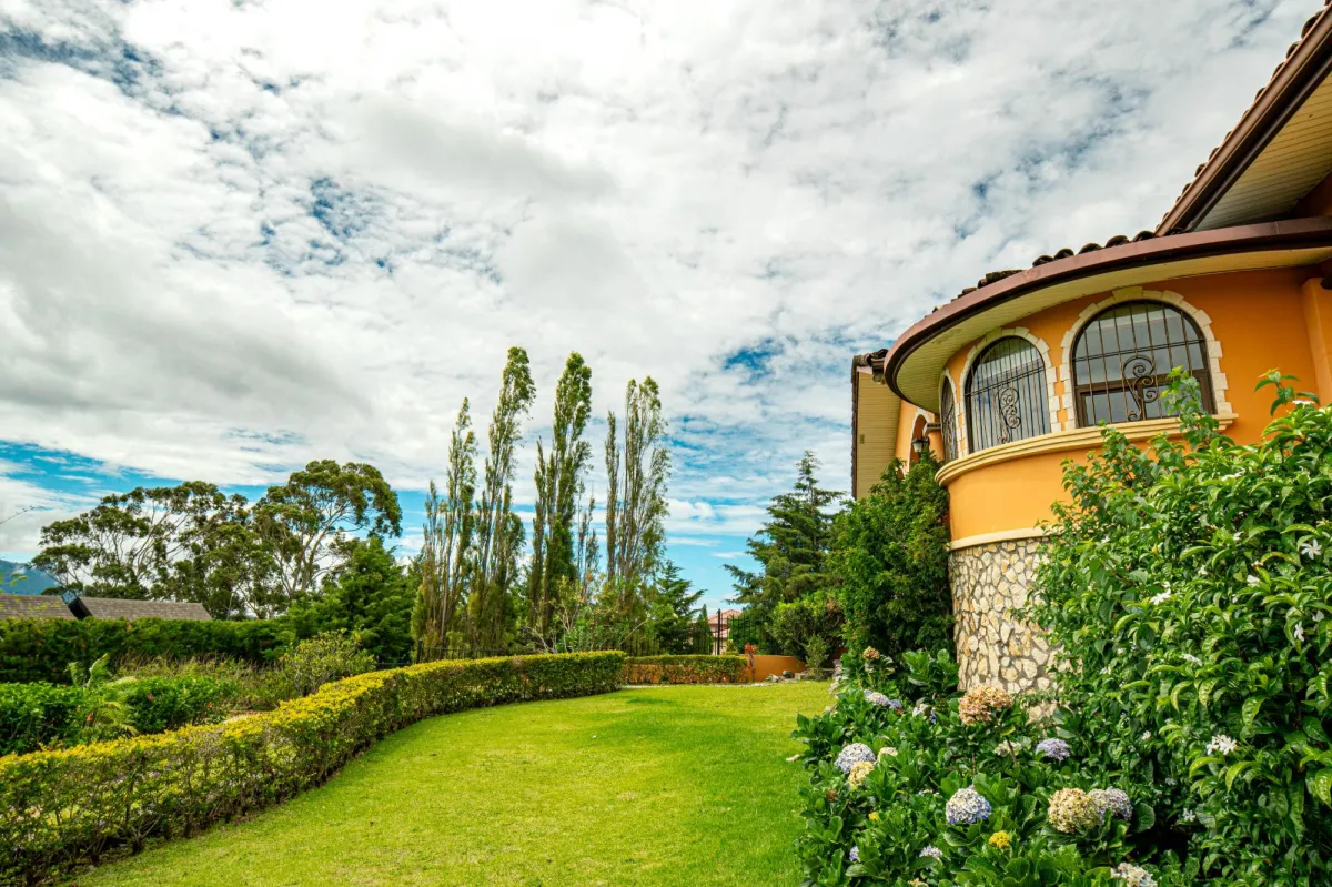 Hillside Home in Boquete Panama