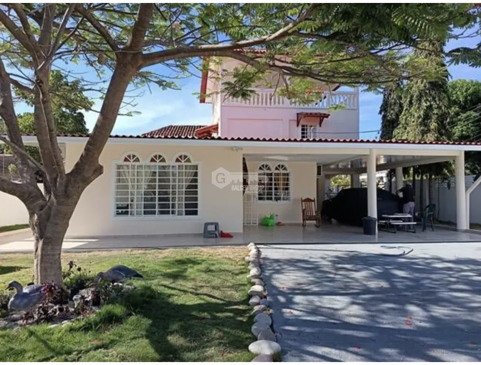 SE VENDE CASA DE PLAYA SAN CARLOS EL PALMAR 558M 5 HABITACIONES 3 PISO