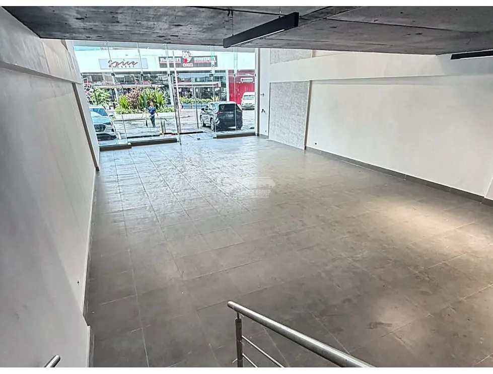 Espace commercial à Bella Vista à louer
