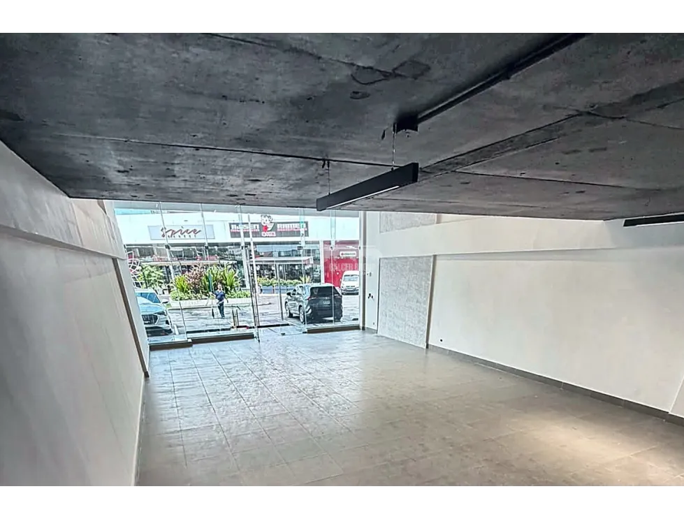 Espace commercial à Bella Vista à louer