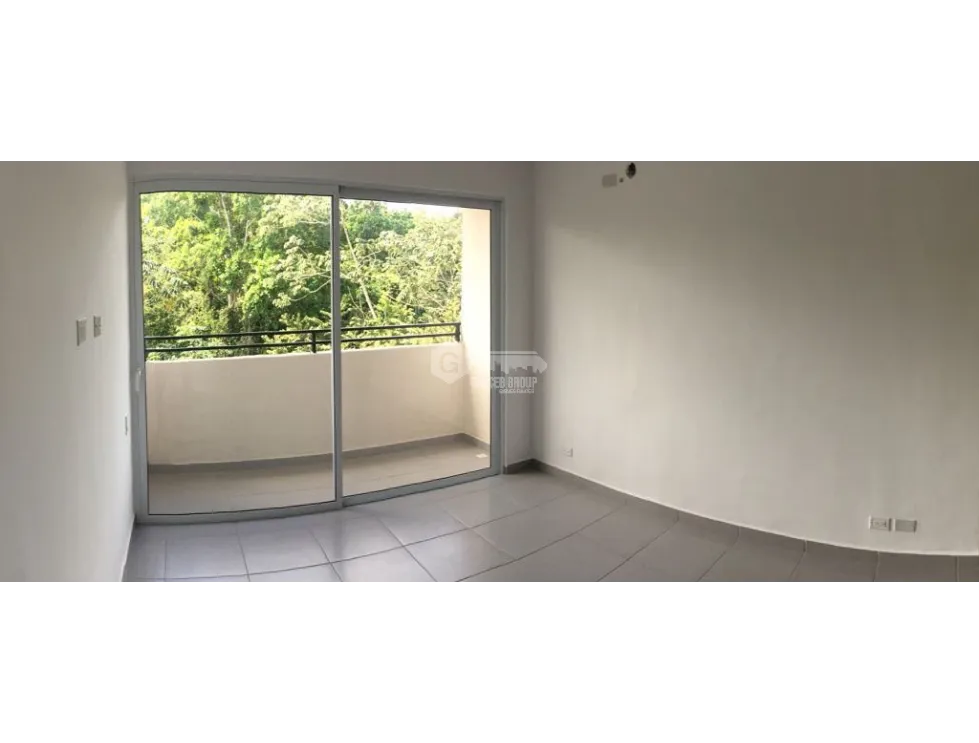 SE VENDE APARTAMENTO EN ARRAIJAN PH LA SIERRA 72M CON AREAS VERDES
