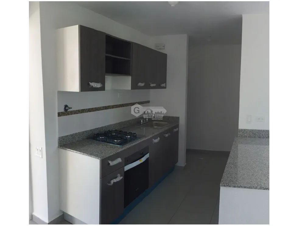 SE VENDE APARTAMENTO EN ARRAIJAN PH LA SIERRA 72M CON AREAS VERDES