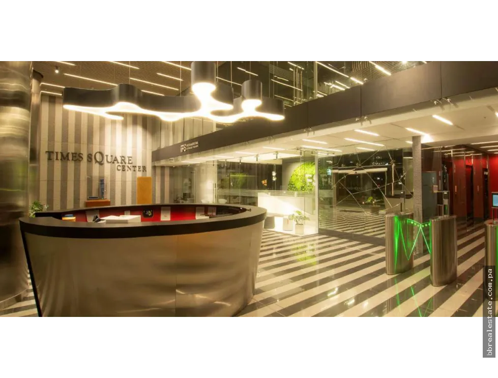 Alquiler de Oficinas en Times Square Center, Costa del Este