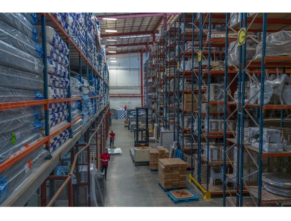 Sale of Logistics and Industrial Center in La Locería