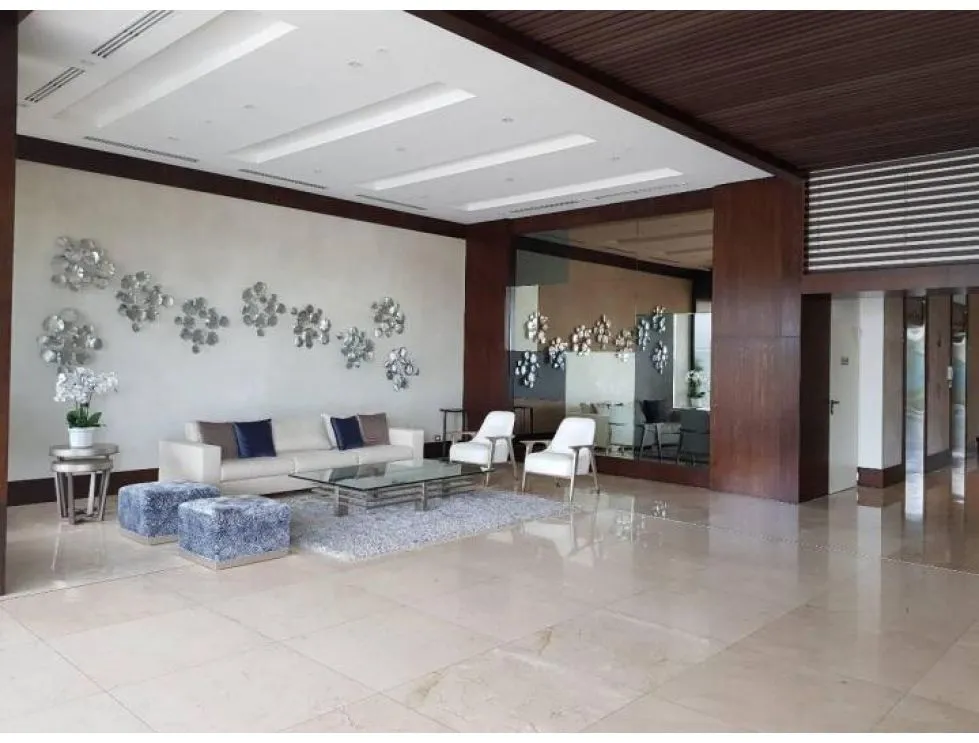 SALE OF APARTMENT WITH WHITE LINE APPLIANCES PH BALI COSTA DEL ESTE