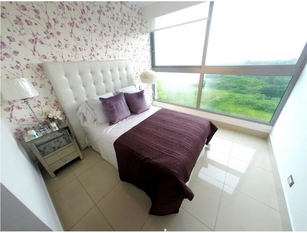 SALE OF APARTMENT WITH WHITE LINE APPLIANCES PH BALI COSTA DEL ESTE