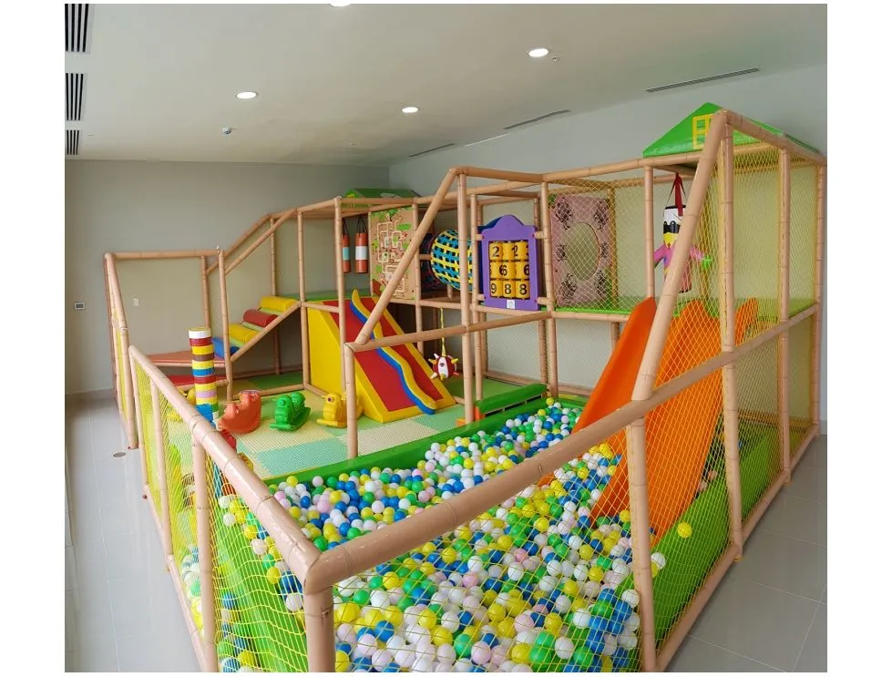 SALE OF APARTMENT WITH WHITE LINE APPLIANCES PH BALI COSTA DEL ESTE