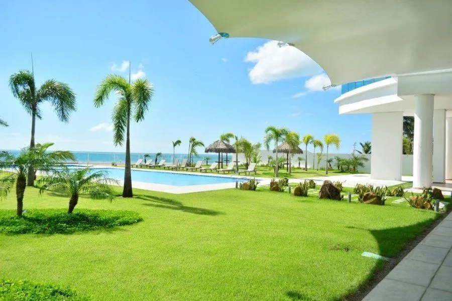 APARTMENT BEACH FRONT