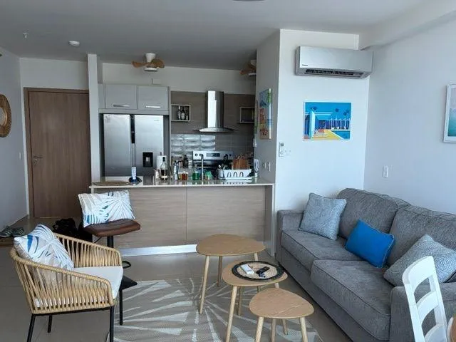 APARTMENT BEACH FRONT