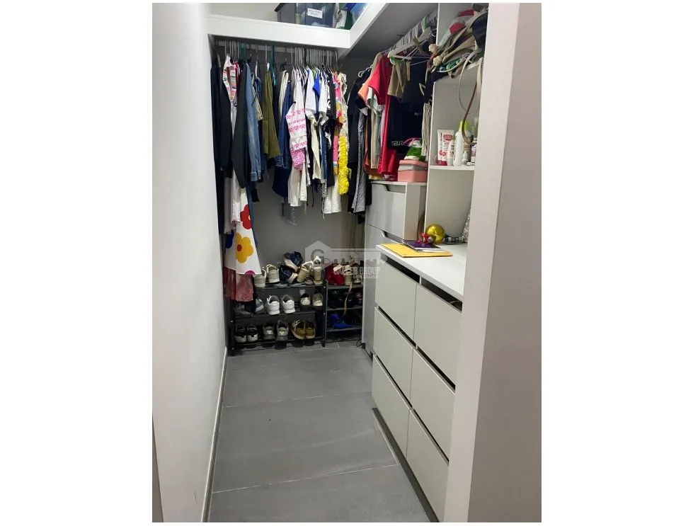 SE ALQUILA APARTAMENTO PARQUE LEFEVRE DEMENTRA 70M  BALCON Y PISCINA