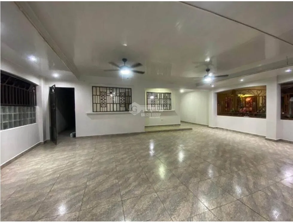 TOCUMEN PUNTA DEL ESTE / 4 BEDROOMS / 2 BATHROOMS