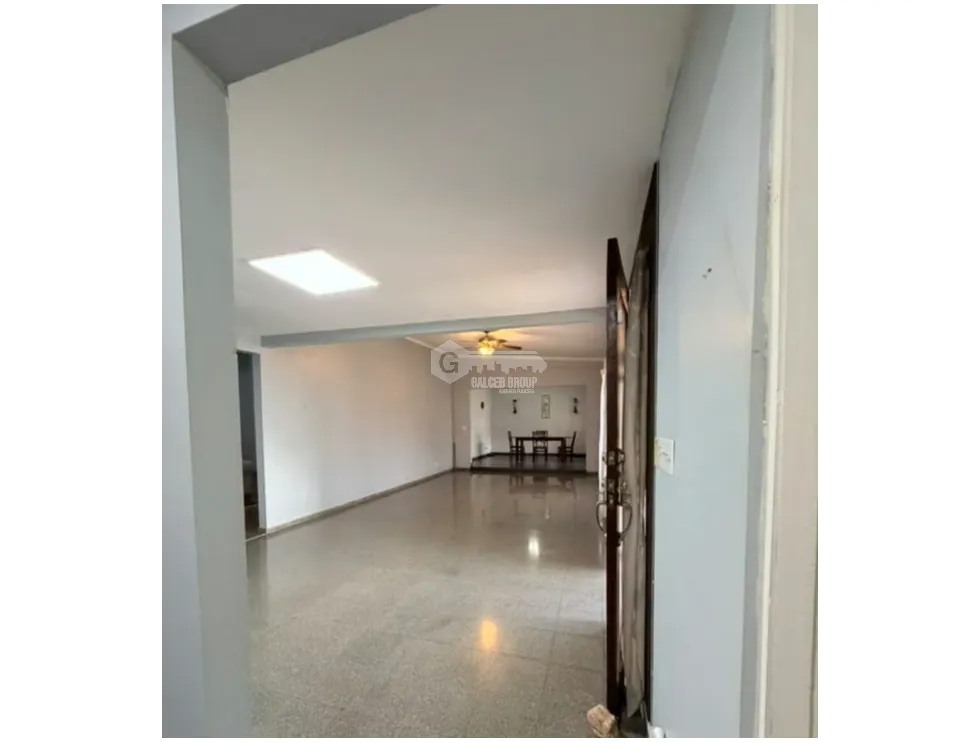 HOUSE FOR SALE IN VERACRUZ COSTA DEL SOL 544 M2 ENCLOSED WITH TERRACE