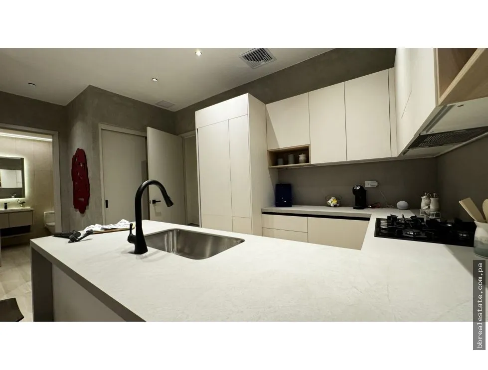 Pre-Sale of Apartments in PH Ipanema, Costa del Este