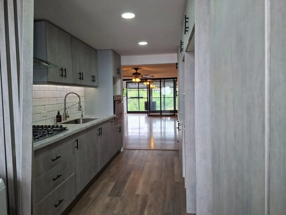 VENTA DE APARTAMENTO SAN FRANCISCO FRENTE AL PARQUE OMAR