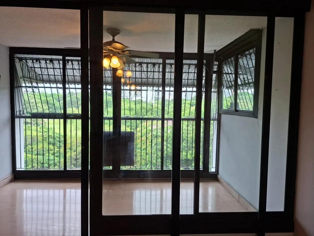 VENTA DE APARTAMENTO SAN FRANCISCO FRENTE AL PARQUE OMAR