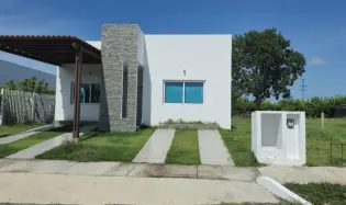 HOUSE FOR SALE – PLAYA BLANCA, CORAL PARK, Rio Hato