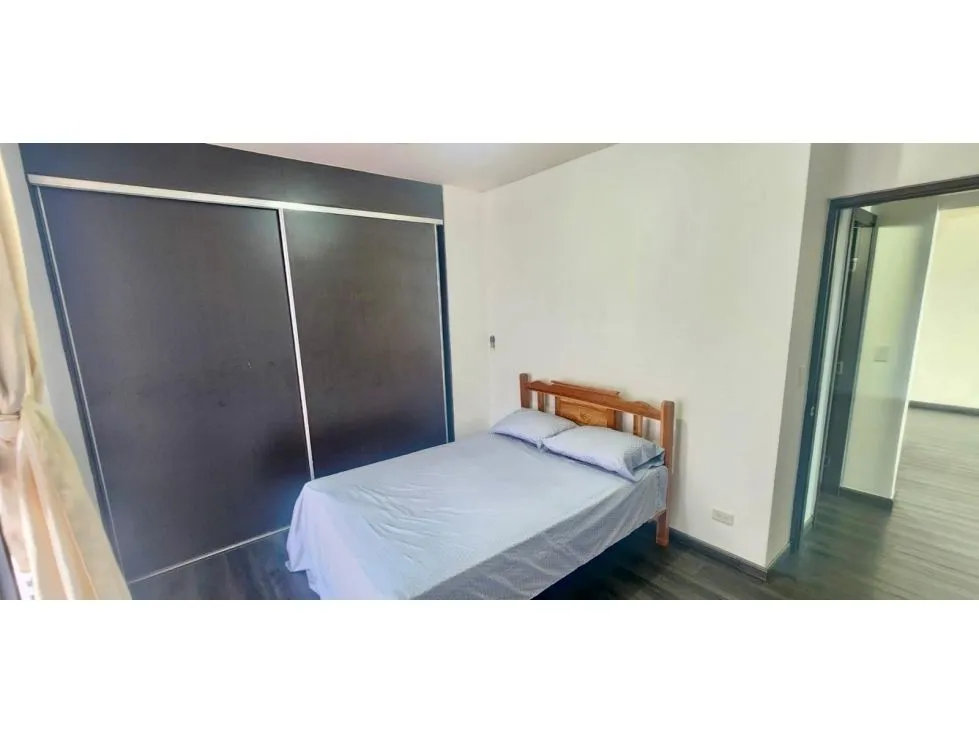 Alquiler de Apartamento Amoblado en PH San Roque – Vía España. YP