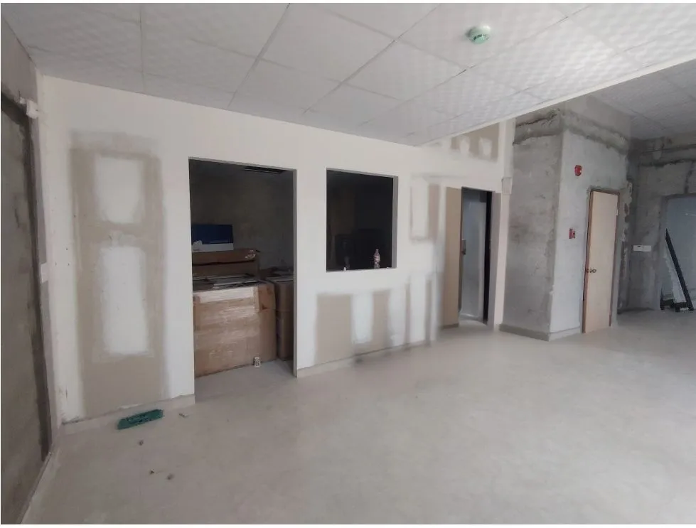 COMMERCIAL SPACE RENTAL SAN FRANCISCO - VIA PORRAS. EAR
