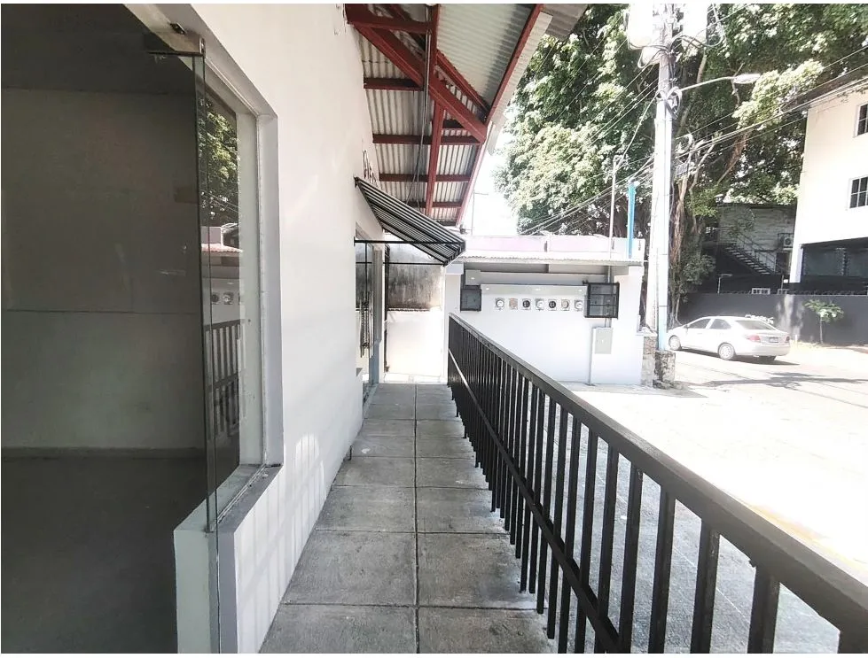 COMMERCIAL SPACE RENTAL SAN FRANCISCO - VIA PORRAS. EAR