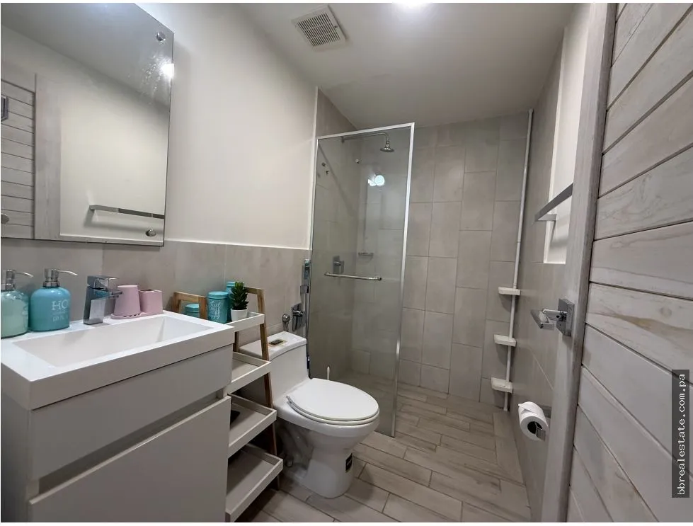 Venta de Apartamento en Playa Caracol, PH Ventanas - Punta Chame