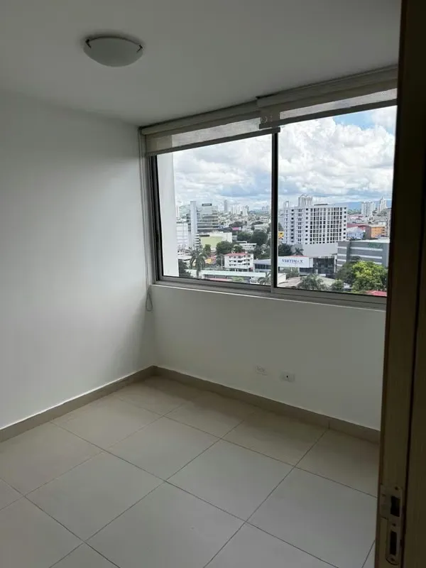 Modern Apt in El Carmen 95m² Panoramic View and New Appliances $1,150