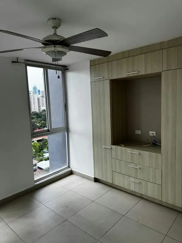 Modern Apt in El Carmen 95m² Panoramic View and New Appliances $1,150