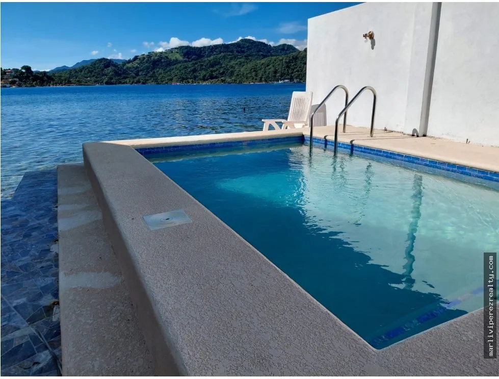 Residential Property for Sale on Isla Grande, Portobelo, Colón
