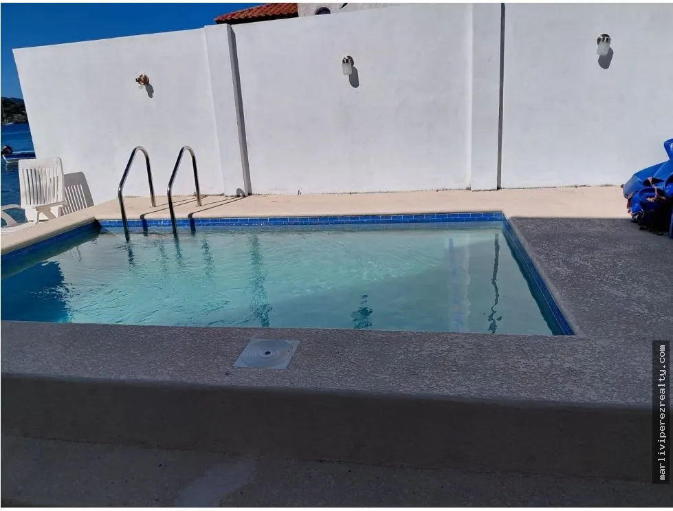 Residential Property for Sale on Isla Grande, Portobelo, Colón