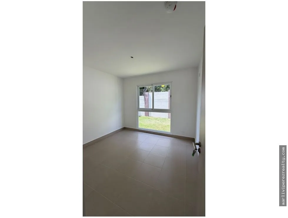 Alquiler de residencia a estrenar Costa Verde