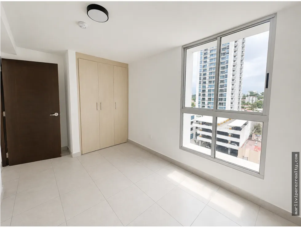 Apartment for Sale on Vía España