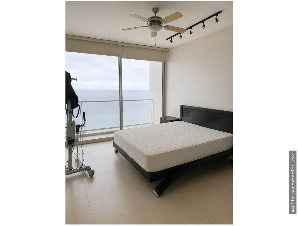 Apartment Sale on Avenida Balboa