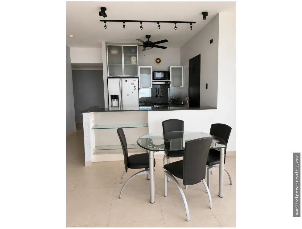 Apartment Sale on Avenida Balboa