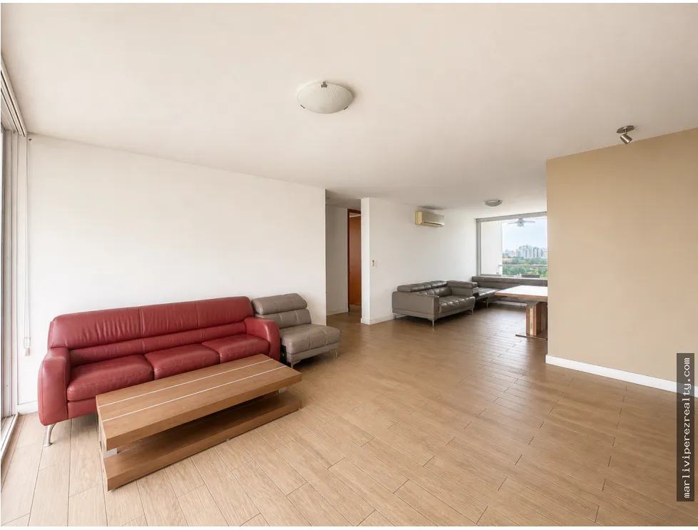 Apartment for sale in Altos del Golf