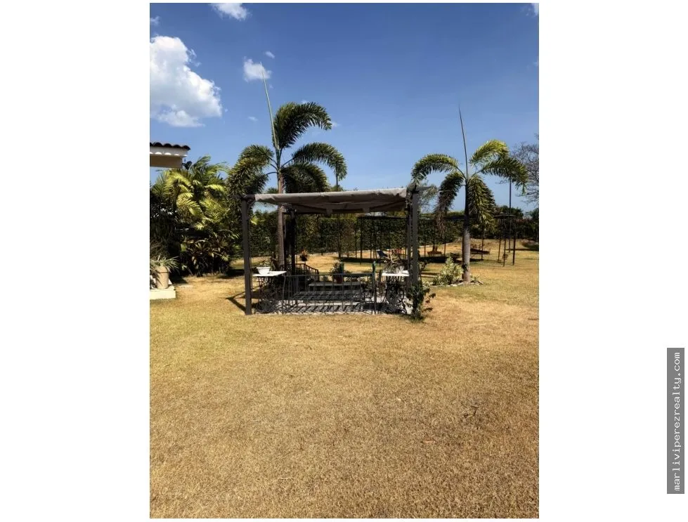 Venta de residencia en Punta Barco, San Carlos