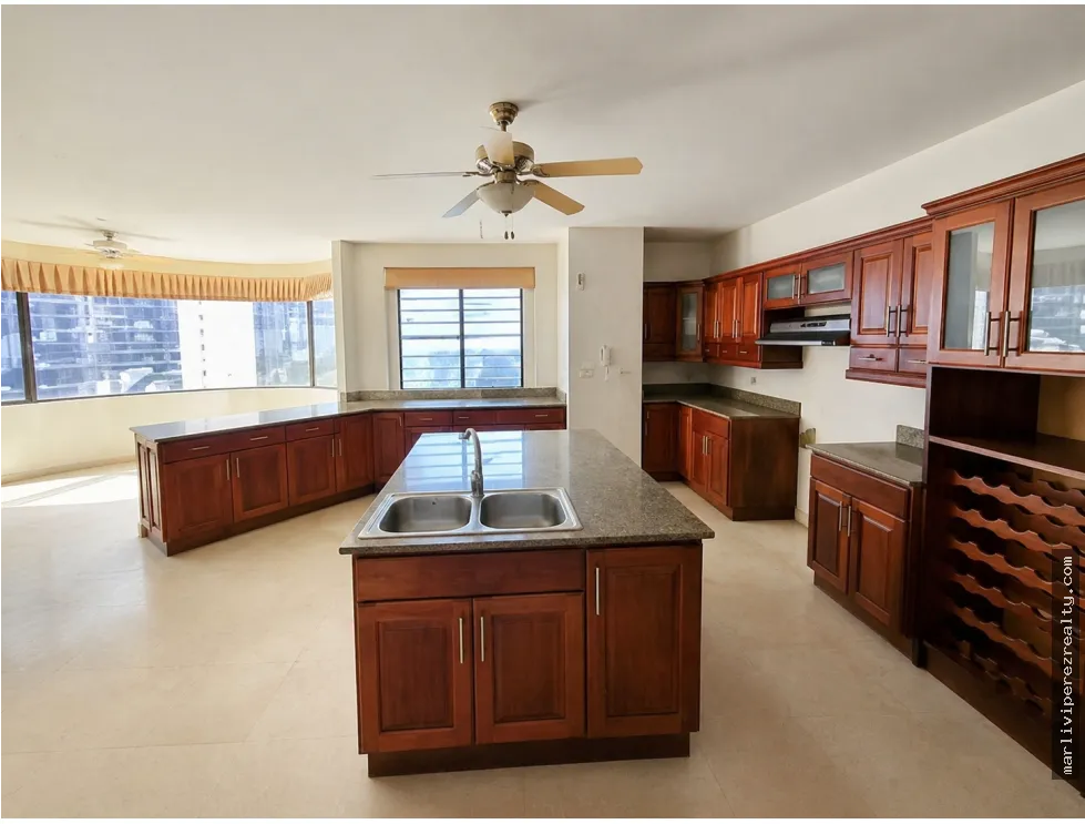 Venta de apartamento en Coco del Mar