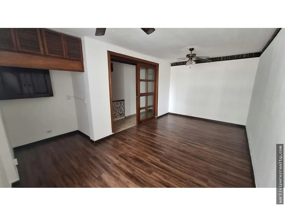 Venta de apartamento en Vía Porras / San Francisco