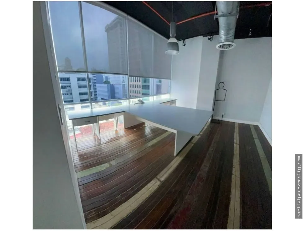 Venta de local/oficina en Área Bancaria Bella Vista