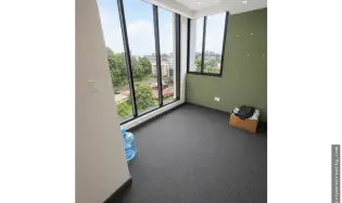 Office for sale in Bella Vista