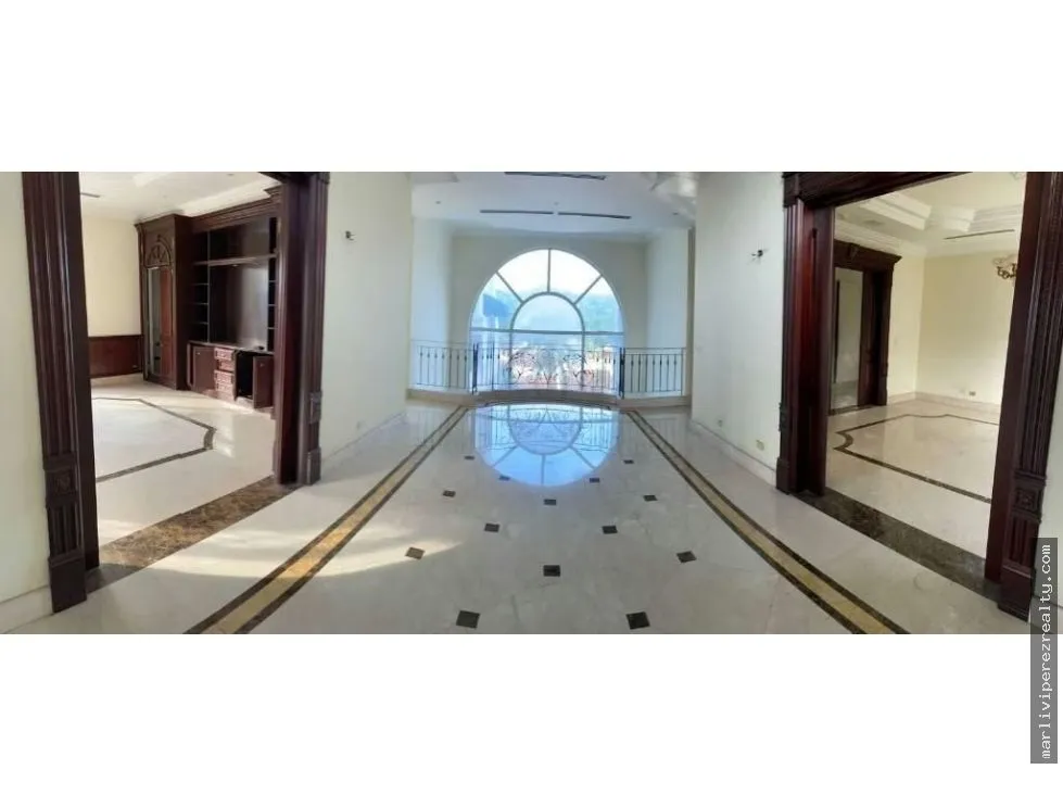 Venta de residencia en Dos Mares