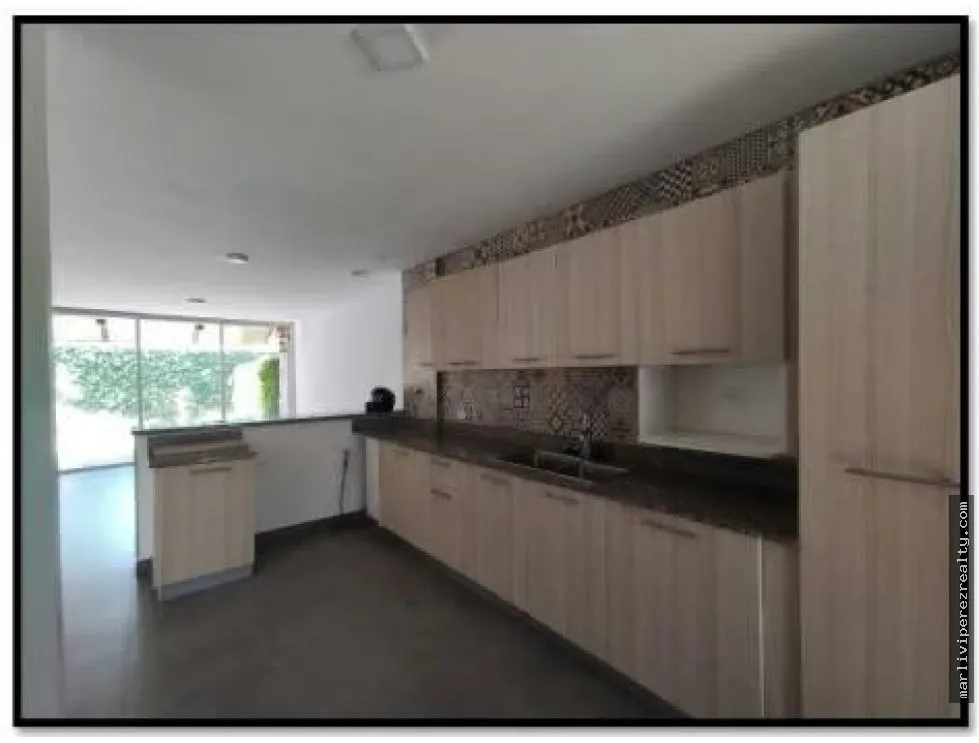 Single Family House for sale in San Carlos