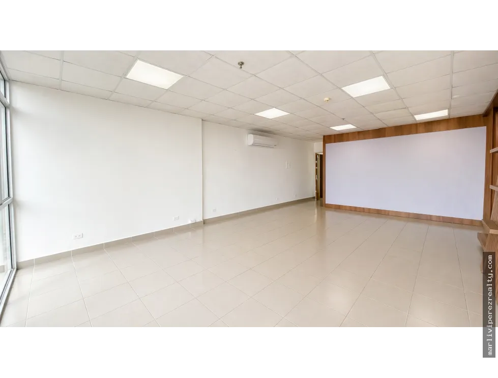 Office for sale in Panama