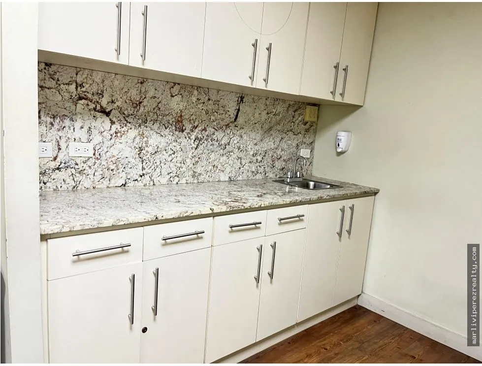 Office for rent in Calle 50