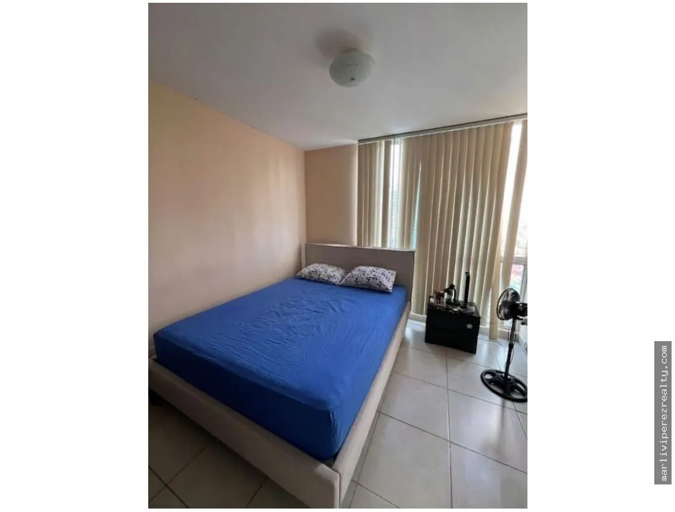 Venta de apartamento en Carrasquilla