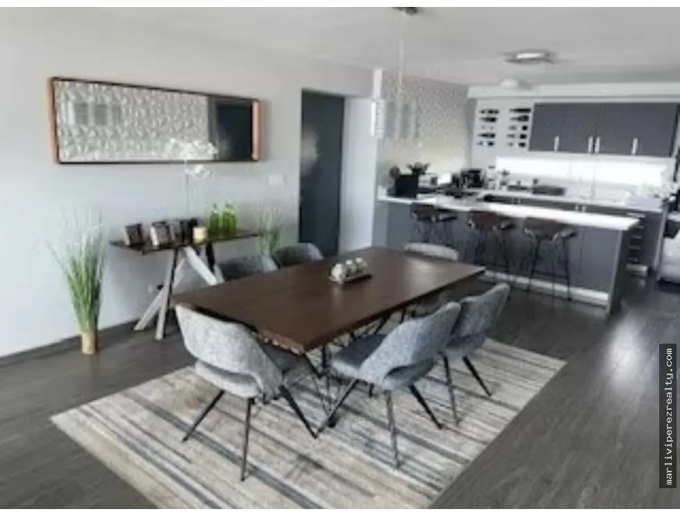 Venta de apartamento con vista al mar en Coco del Mar