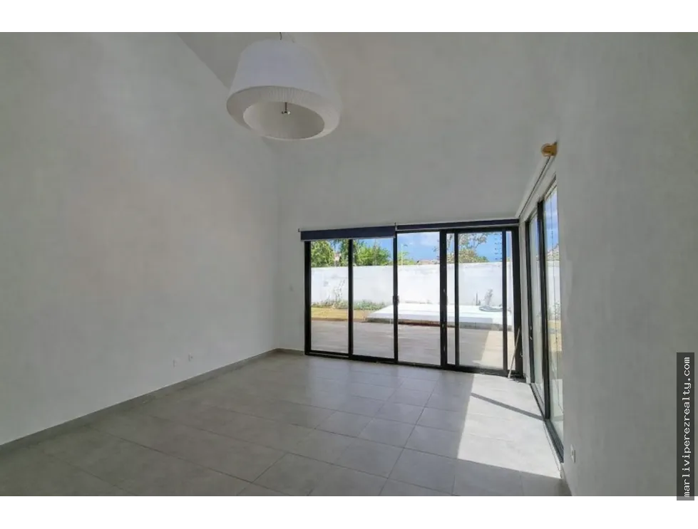 Single Family House for sale in Coronado